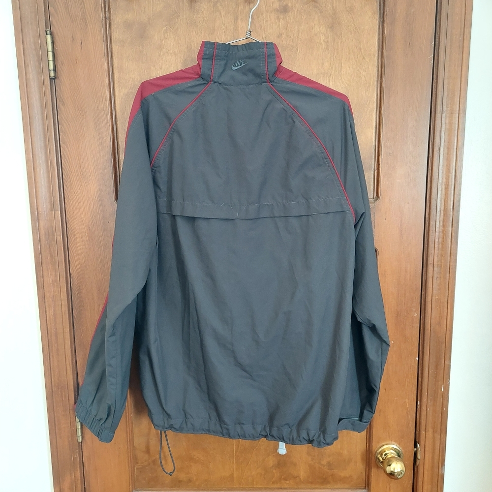 Nike jacket - Picture 2 of 4